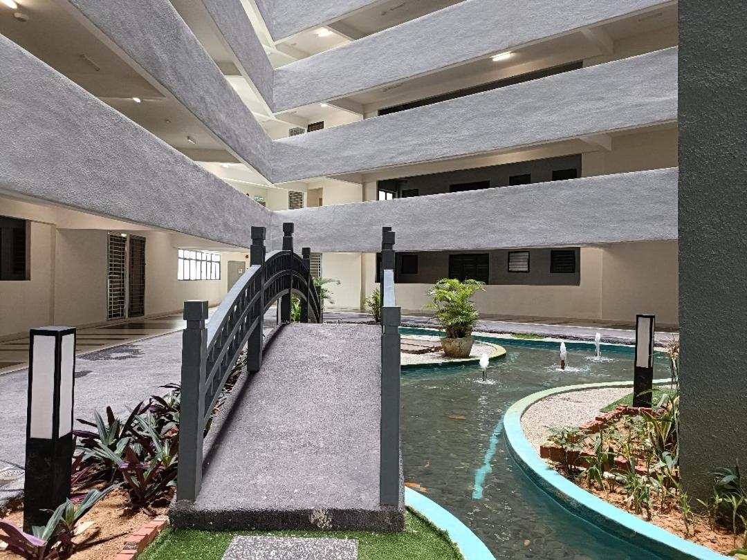 Apartament Arc Austin Hills Residensi By Antlerzone Johor Bahru Zewnętrze zdjęcie