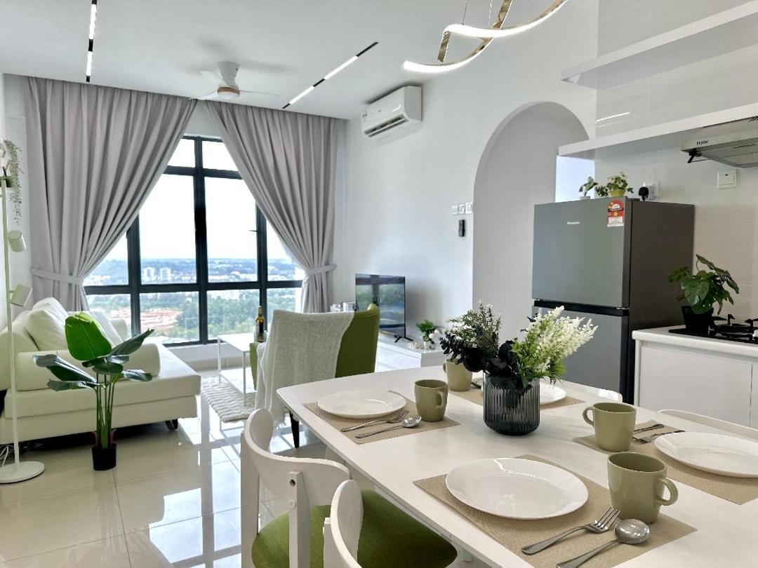 Apartament Arc Austin Hills Residensi By Antlerzone Johor Bahru Zewnętrze zdjęcie